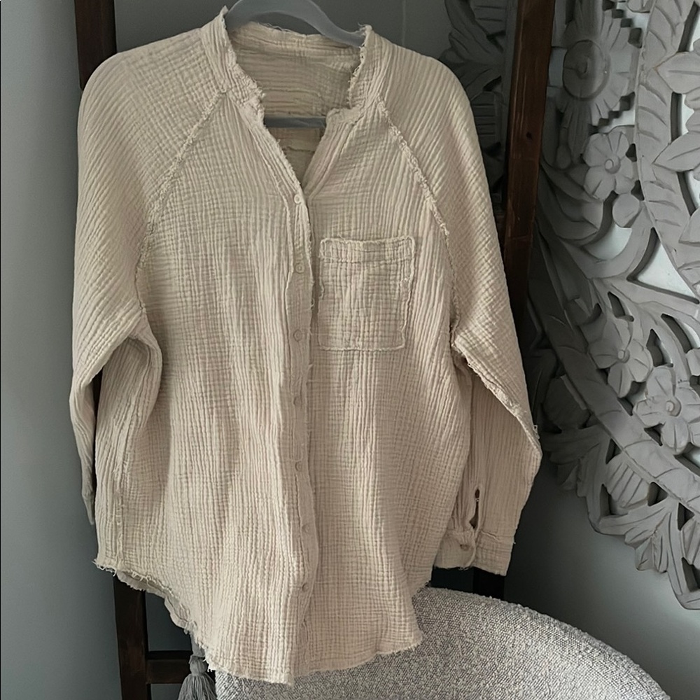 Aerie’s Cream Textured Button-Up Shirt